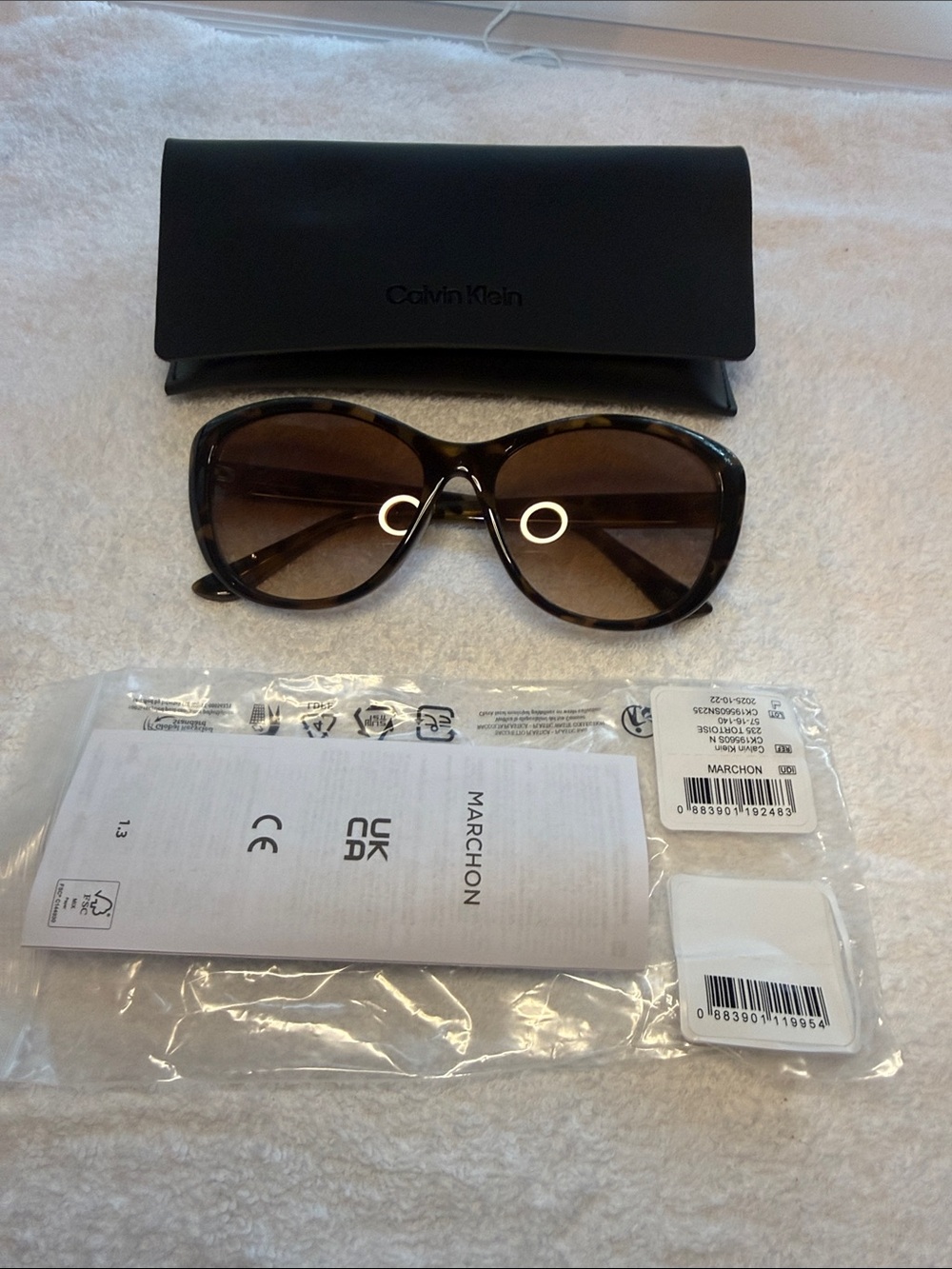 NWT Calvin Klein Brown Gradient Cat Eye Ladies Sunglasses CK19560S 235 57